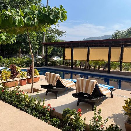 Natura Hotel & Villas Zihuatanejo Kültér fotó