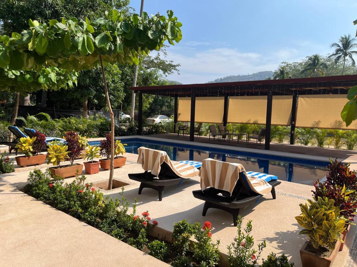 Natura Hotel & Villas Zihuatanejo Kültér fotó