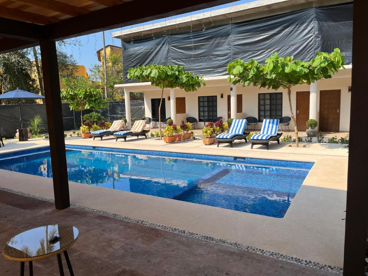 Natura Hotel & Villas Zihuatanejo Kültér fotó