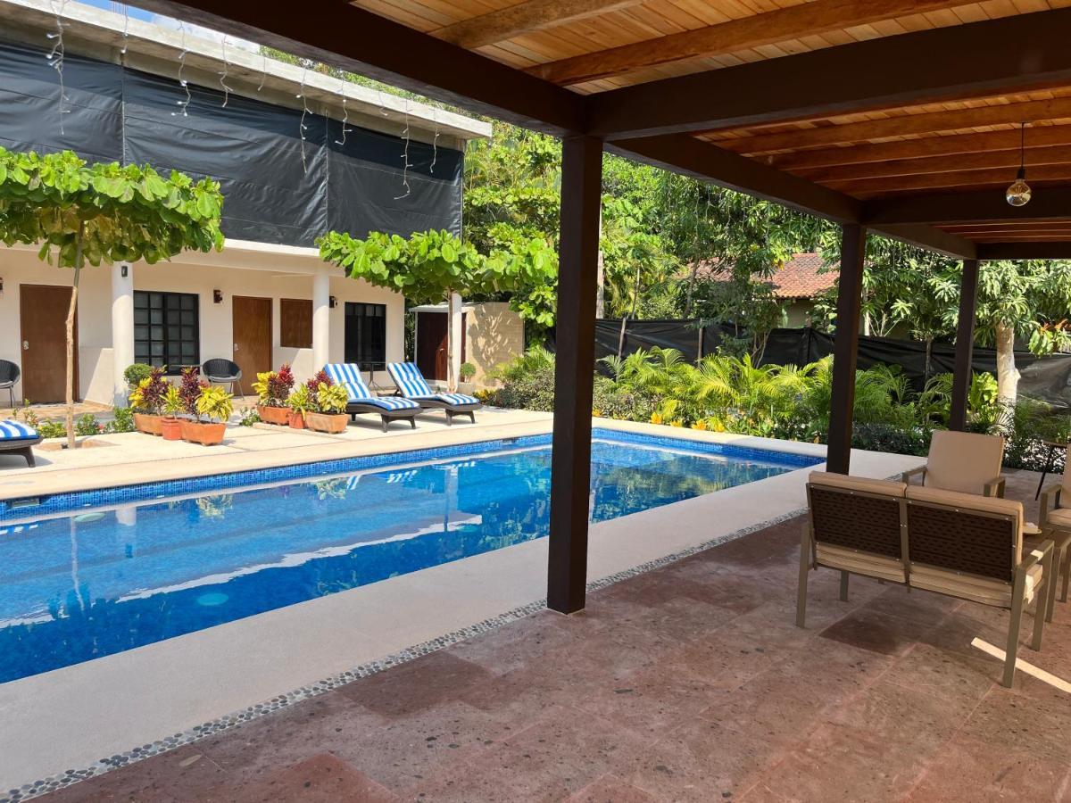 Natura Hotel & Villas Zihuatanejo Kültér fotó